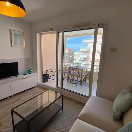 06ai - Beautiful Renovated - Sea And Pool View