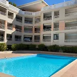 06ai - Beautiful Renovated - Sea And Pool View Lejlighed *