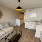 06ai - Beautiful Renovated - Sea And Pool View Lejlighed