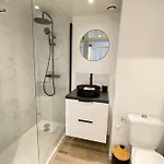 06ai - Beautiful Renovated - Sea And Pool View * Vallauris
