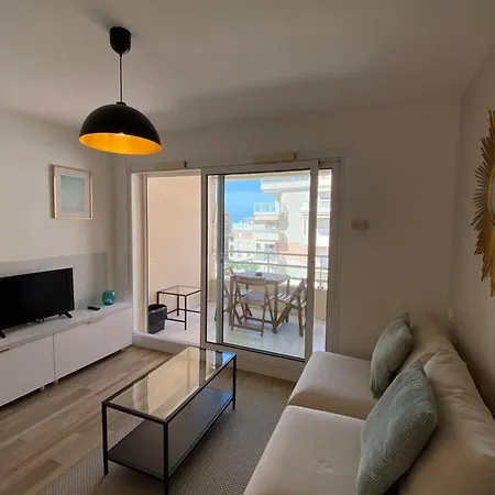 06ai - Beautiful Renovated - Sea And Pool View *