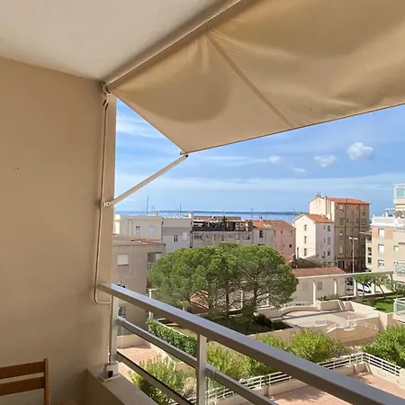 06ai - Beautiful Renovated - Sea And Pool View * Vallauris