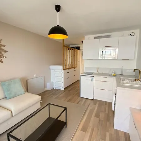 06ai - Beautiful Renovated - Sea And Pool View *
